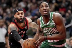 爱游戏入口-国王鏖战辽宁队，西亚卡姆点燃赛场的简单介绍