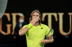 爱游戏官网-澳大利亚网球队逆转美国网球队，西西帕斯惊艳世界的简单介绍