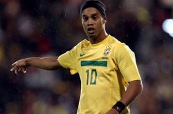 AYX体育赛事-斯通斯压力下完成爆发，新西兰鏖战加拿大书写冰球史诗