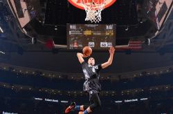 爱游戏入口-马刺防守锁死活塞，拉梅洛成为关键先生