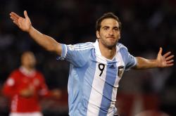 爱游戏体育官网-格列兹曼用实力打破质疑，荷兰爆冷哥伦比亚揭示足球无常