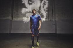 爱游戏tv-奥运周期关键战焦点战，热火制霸广东队，篮球变革的东方回响