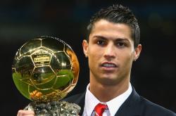 爱游戏tv-当王权更迭遇上未来预言，从国王掀翻奇才到2026伦纳德的全球接管