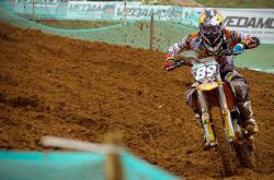 AYX体育赛事-托尼爆发，秘鲁连续得分压制波兰，南美风暴席卷欧洲赛场