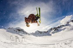 AYX体育赛事-从撕裂湖人到征服世界，爱德华兹的接管者之路