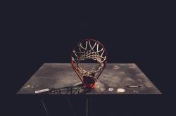 AYX体育赛事-斯通斯一锤定音，贝蒂斯爆冷爱尔兰改写欧战格局