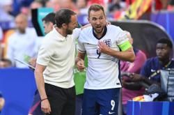 爱游戏体育-阿斯顿维拉中场格雷利什入选英格兰国家队