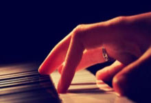 爱游戏官方-美洲篮球新秀崭露头角，备受瞩目