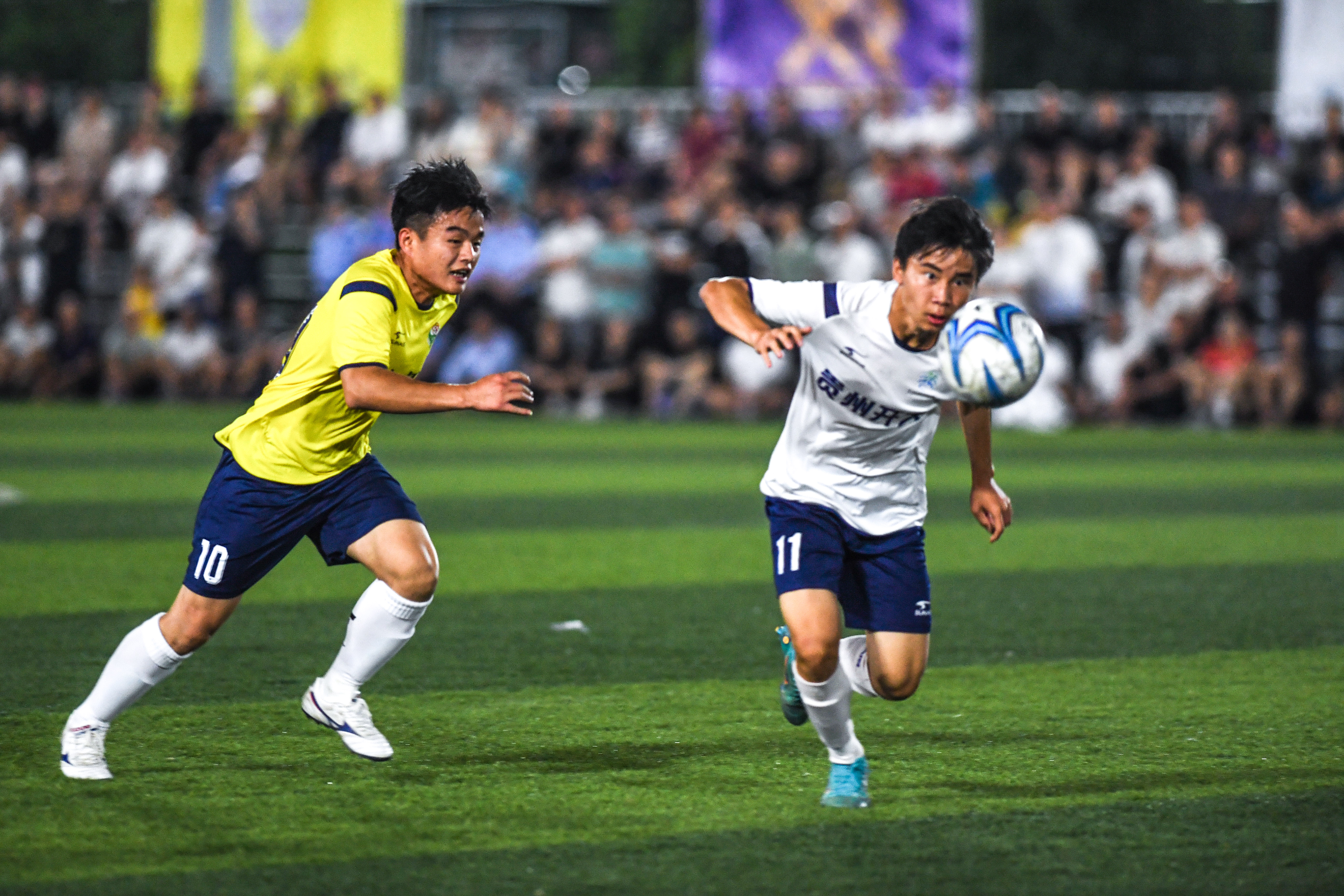 精彩足球比赛中球员们的精彩才艺 精彩足球比赛中球员们的精彩才艺