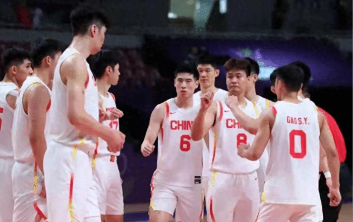 北京男篮在客场落败惨遭淘汰 北京男篮在客场落败惨遭淘汰