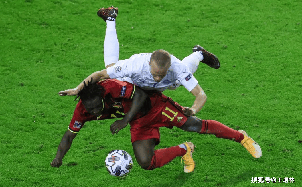 包含精彩绝伦!欧洲国家杯赛场上技战术对抗的词条 包含精彩绝伦!欧洲国家杯赛场上技战术对抗的词条