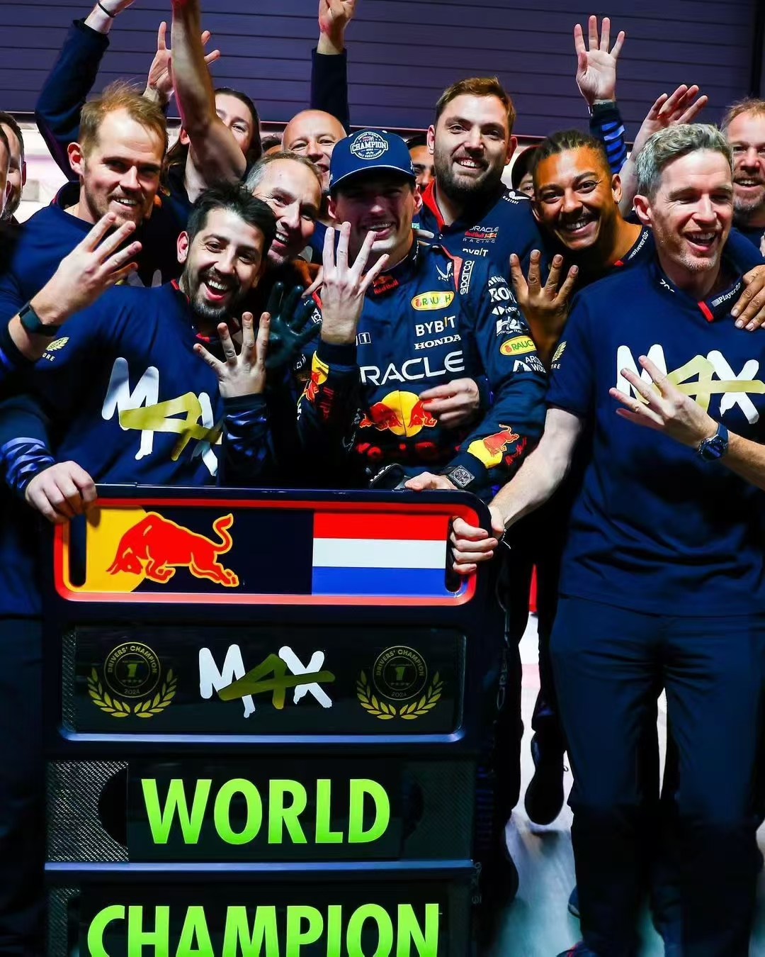 包含摩纳哥队在客场-轻松战胜斯特拉斯堡的词条