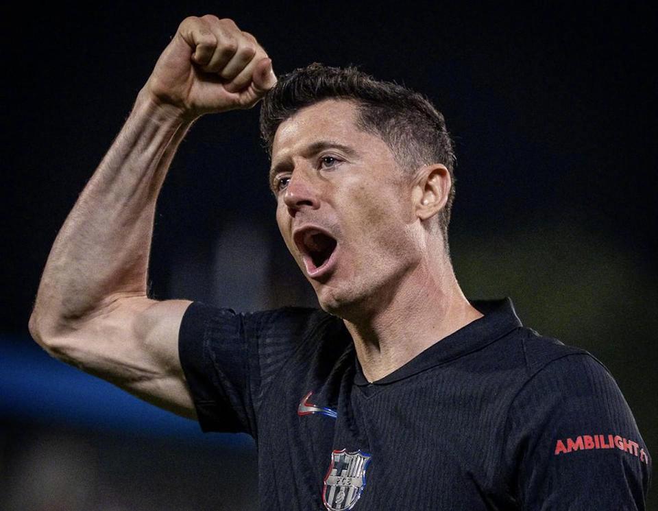 包含莱加内斯球员群策群力，期待战胜对手的词条