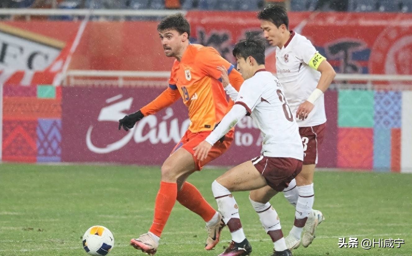 日本队击败澳大利亚，成功晋级四强