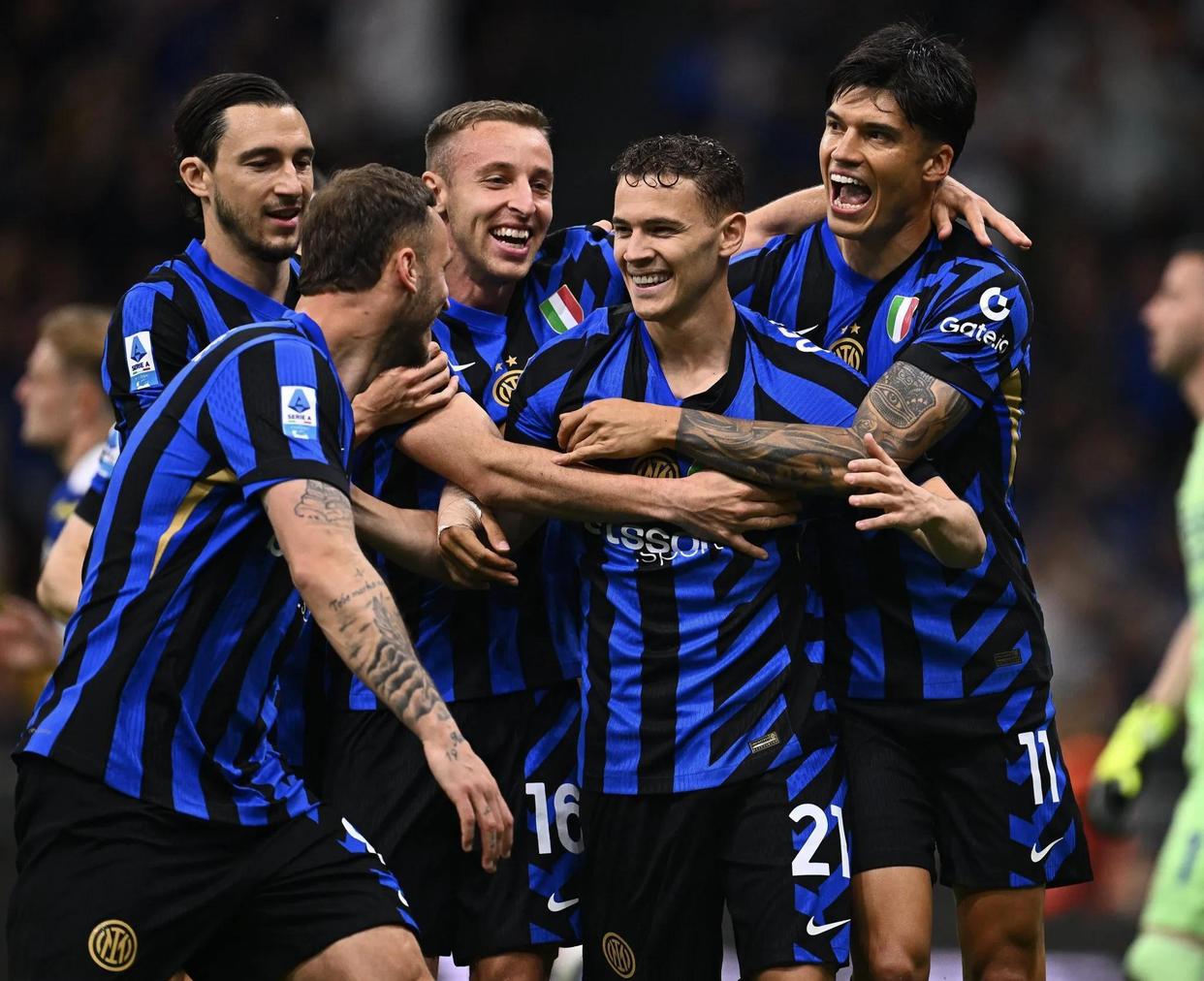 那不勒斯主帅公布轮换计划,球员备战全力以赴的简单介绍 那不勒斯主帅公布轮换计划,球员备战全力以赴的简单介绍