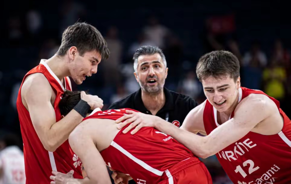 关于惊心动魄!比赛场面激烈程度超乎想象的信息 关于惊心动魄!比赛场面激烈程度超乎想象的信息