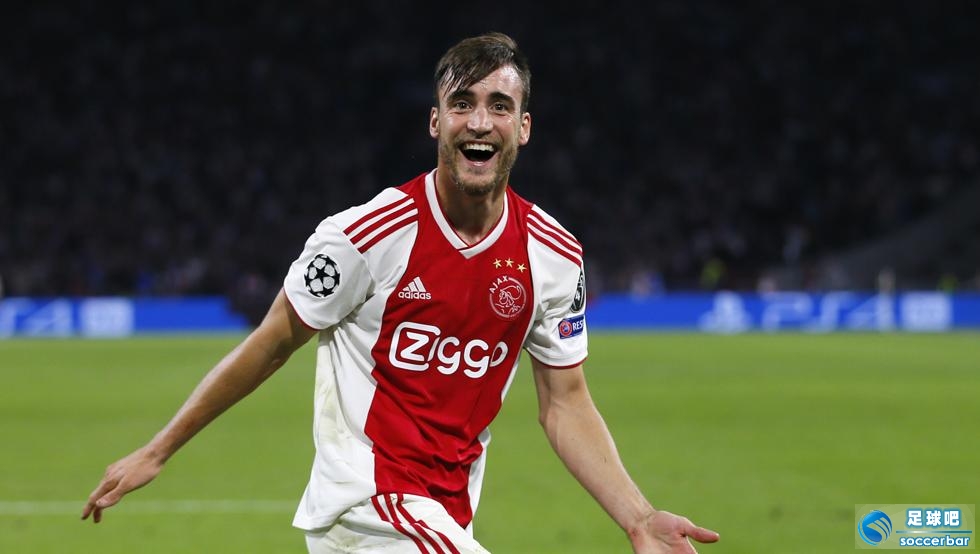 阿贾克斯主场力擒巴塞罗那,欧冠胜局乐无穷的简单介绍 阿贾克斯主场力擒巴塞罗那,欧冠胜局乐无穷的简单介绍