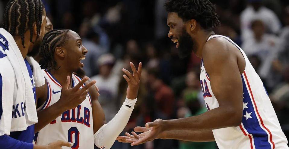 关于凯尔特人绝杀太阳，易建联关键制胜的信息