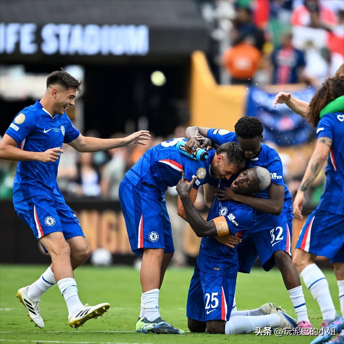 切尔西客场逆转,阿贾克斯难阻进口